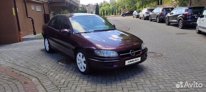 Opel Omega 2.0 МТ, 1996, 240 000 км