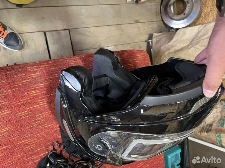 Снегоходный шлем