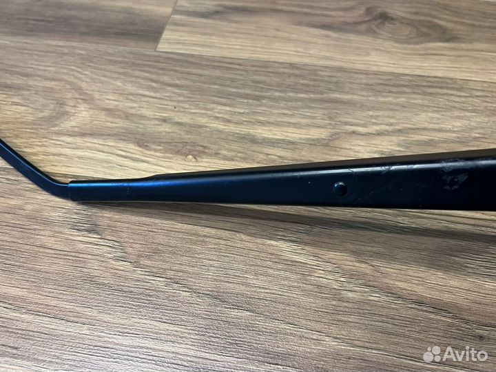 Рычаг стеклоочистителя правый BMW X5 F15 X6 F16