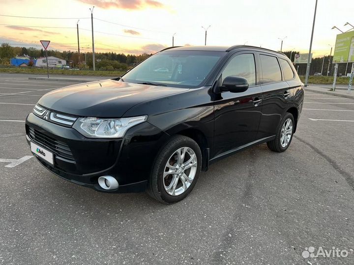 Mitsubishi Outlander 2.0 CVT, 2014, 185 450 км
