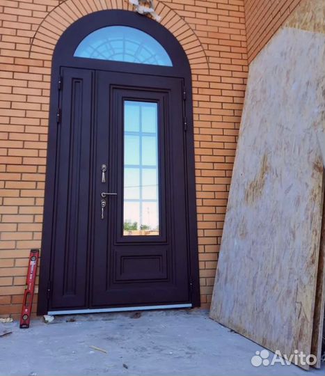Дверь входная металлическая с терморазрывом