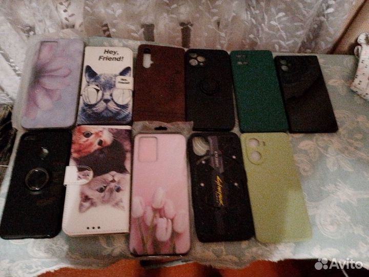 Чехлы на андроиды и айфоны