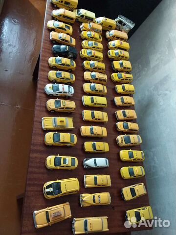 Машинки коллекционные Такси