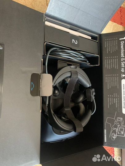 HTC vive cosmos