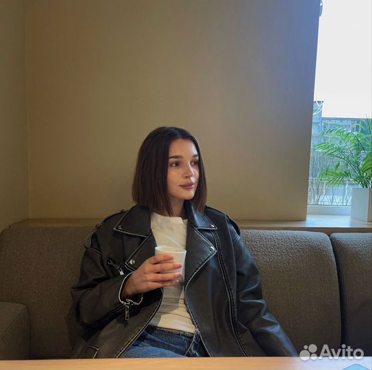 Администратор, магазин одежды, официант