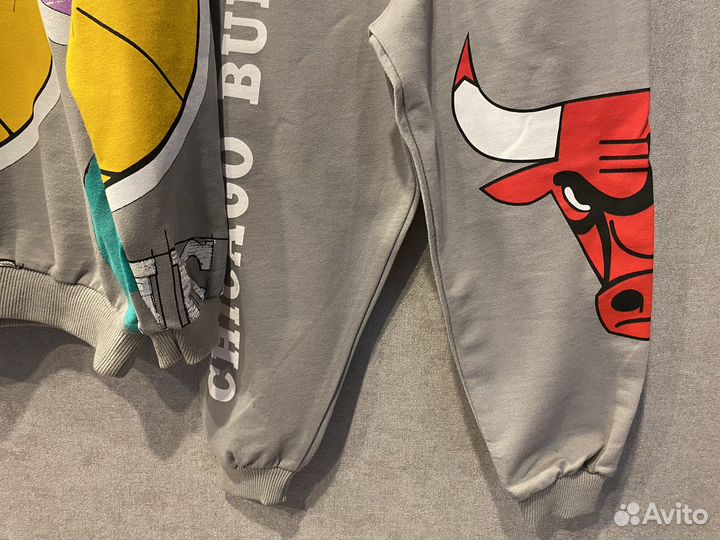 Костюм Zara новый