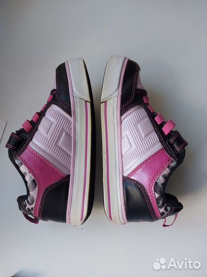 Кроссовки роликовые heelys