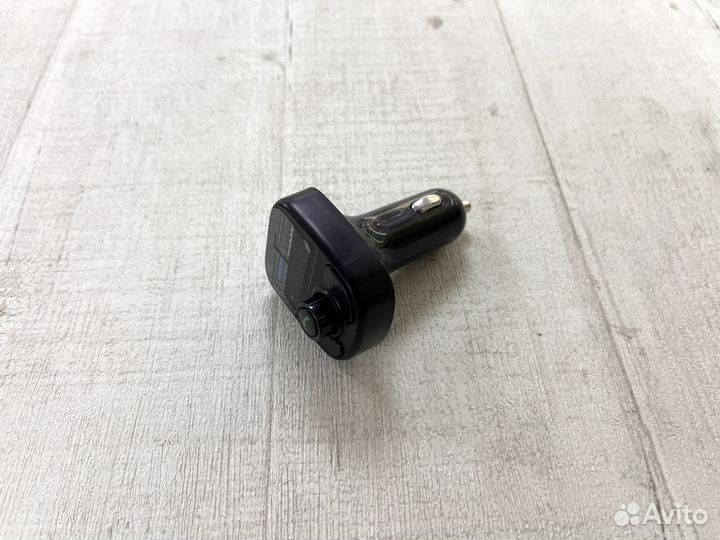 FM Модулятор BT X8 (Bluetooth\MicroSD) 3.1A USB