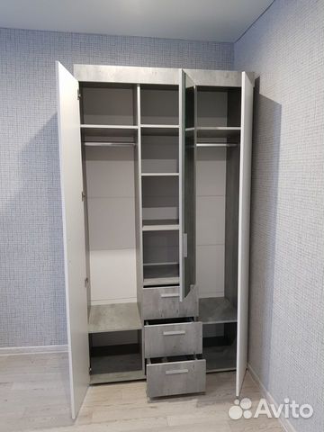 Шкаф белый + бетон