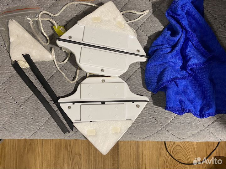 Магнитная щетка для мытья окон