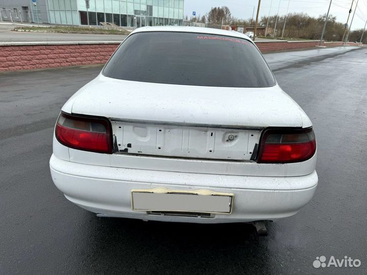 Toyota Carina 1.8 AT, 1993, 350 000 км