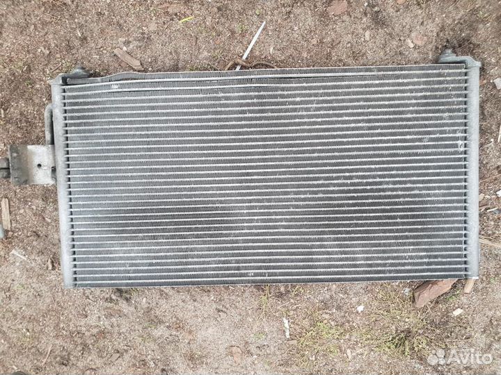 Радиатор кондиционера Митсубиши Эмерауд