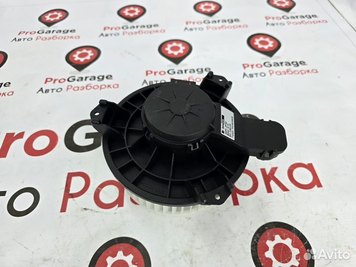 Моторчик печки отопителя Geely Coolray SX11