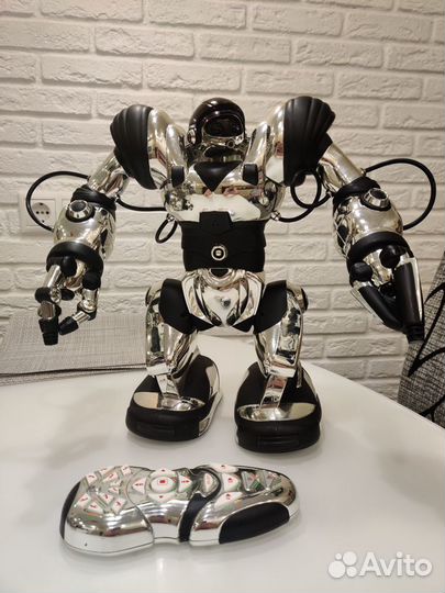 Игрушка робот WowWee Robosapien