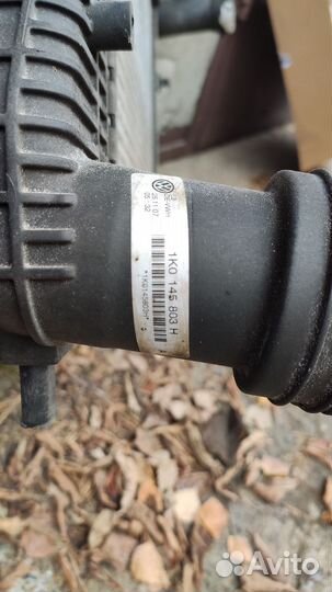 Радиатор интеркулера VW Caddy