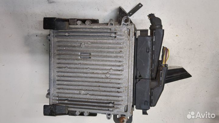 Блок управления двигателем Mercedes ML W164