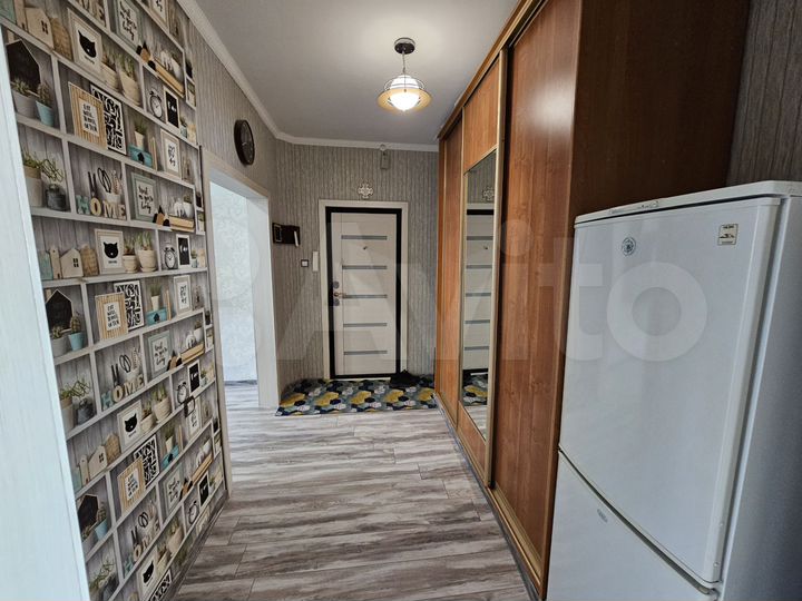 2-к. квартира, 64 м², 2/5 эт.