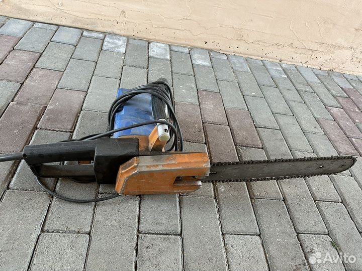Бензопила