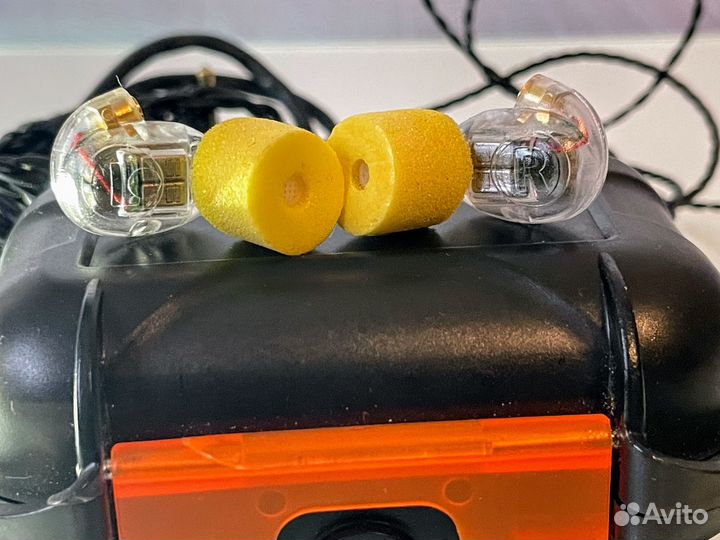 Westone Um 50 Pro