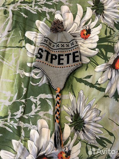 Шапка с косами