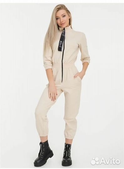 Комбинезон женский