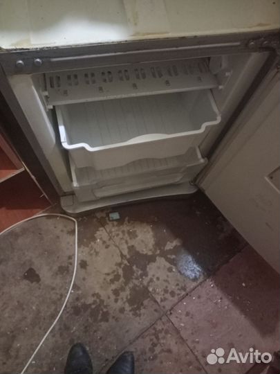 Холодильник бу