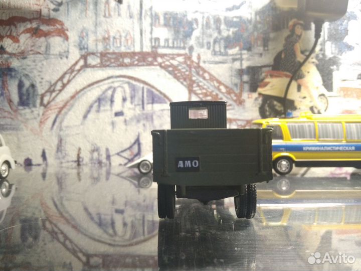 Модель автомобиля амо Ф15