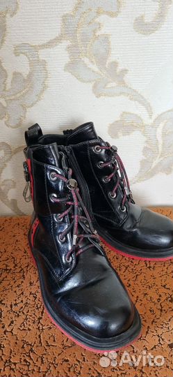 Ботинки для девочки демисезонные р.34