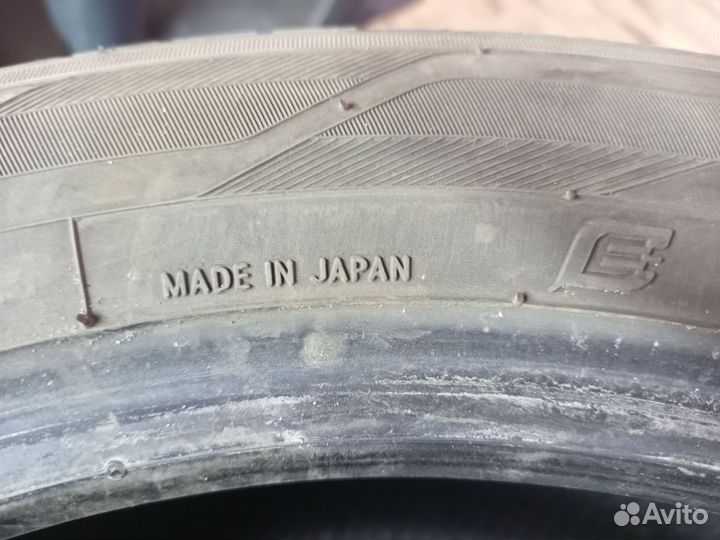 Toyo 310 215/55 R17 94