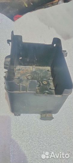 Корпус для акб Peugeot 206