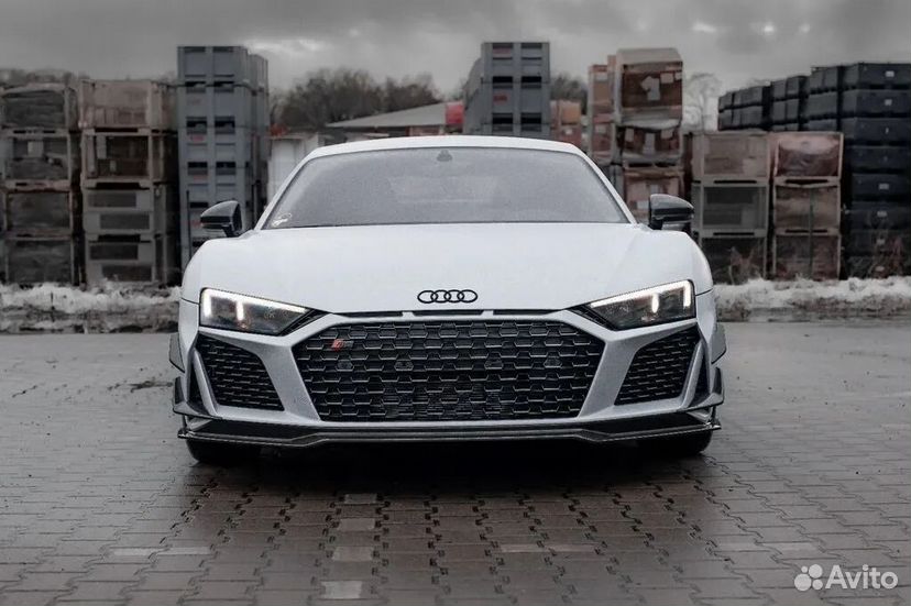 Audi R8 5.2 AMT, 2024, 50 км