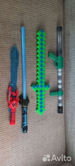 Игрушки для мальчика