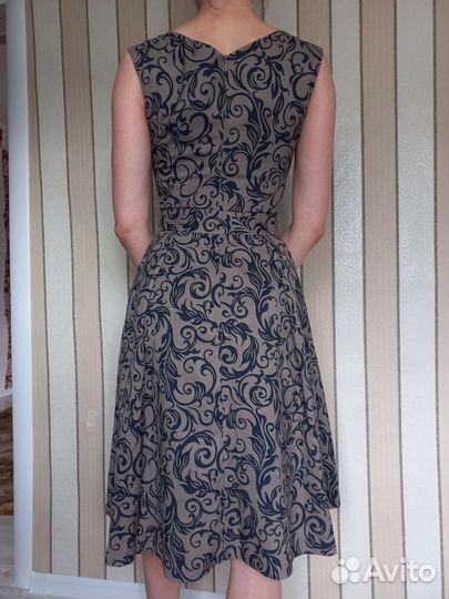 Платье праздничное