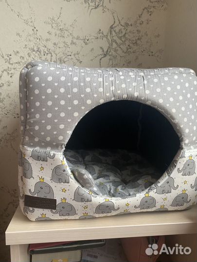 Лежанка-домик для кошки/собаки