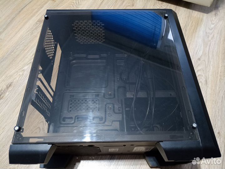 Корпус AeroCool Cylon
