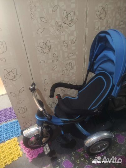 Трехколесный велосипед коляска