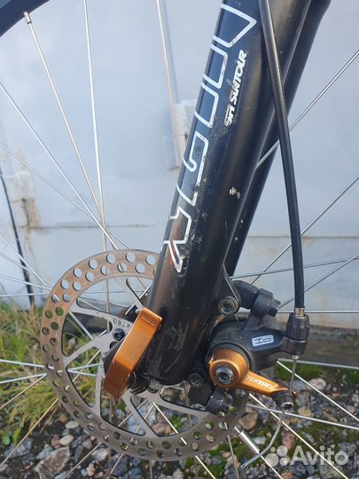 Велосипед горный GT Avalanche 3.0 Disk 26