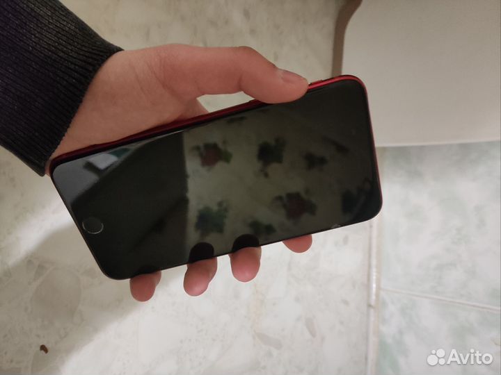 iPhone 8 Plus, 64 ГБ