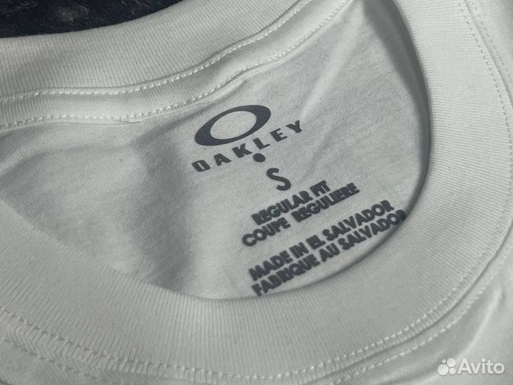 Футболка Oakley