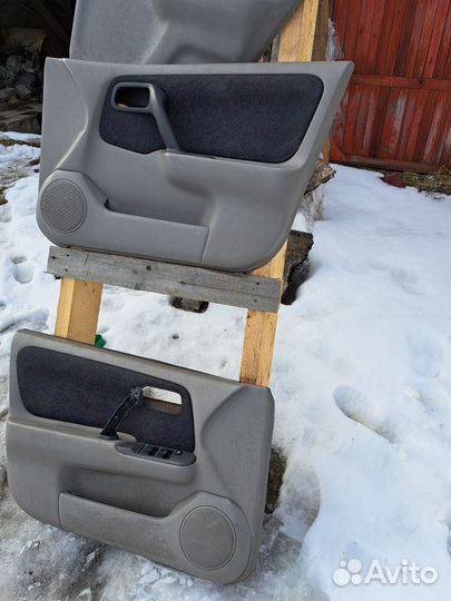 Дверные карты пластик салона Ниссан Примера р11