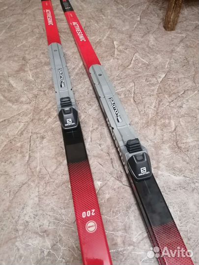 Беговые лыжи