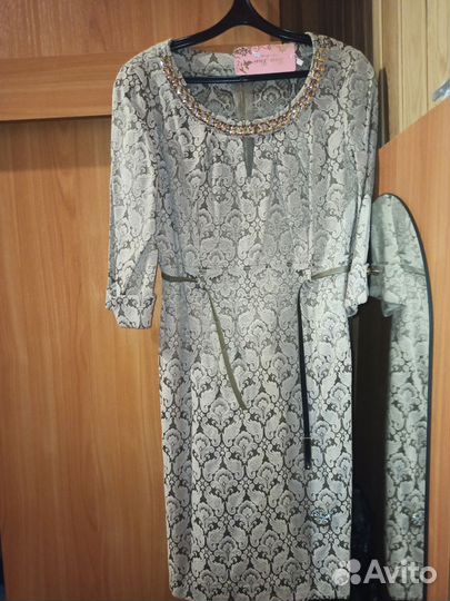 Платье женское