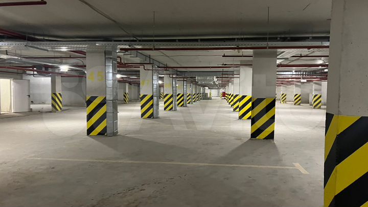 Машиноместо, 28 м²