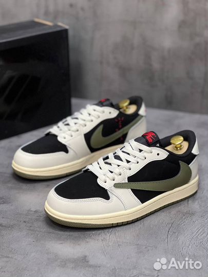 Nike Air Jordan 1 Retro Low Travis Scott Olive