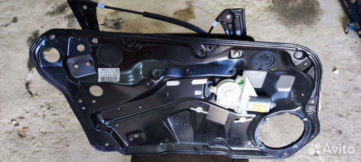 Стеклоподъемник golf 4