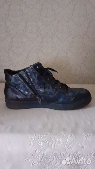 Полуботинки