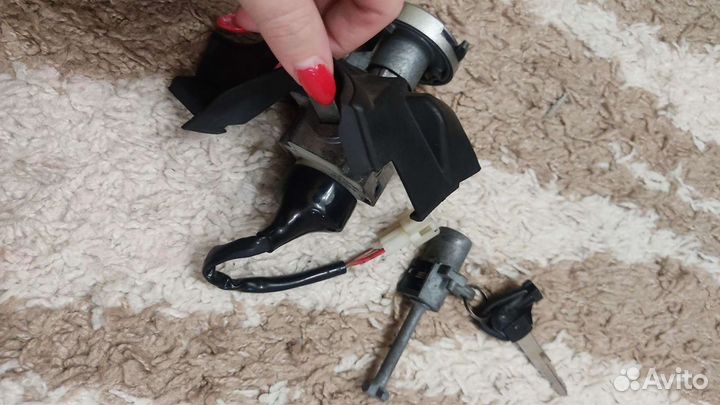 Замок зажигания Yamaha Gear UA06 UA07 4T