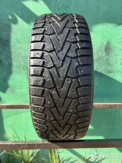 Pirelli Ice Zero 235/55 R17 103T