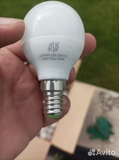 Лампочки светодиодные много