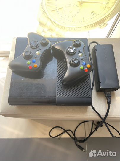 Xbox 360 E на запчасти